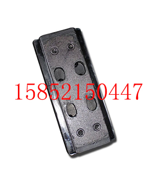 徐工952摊铺机履带板胶块